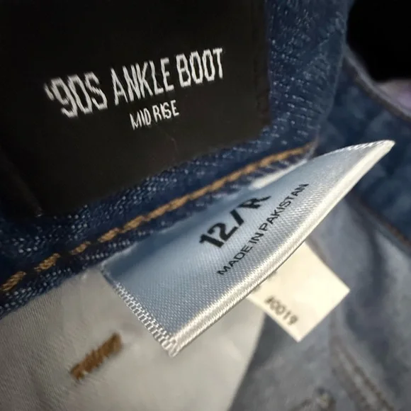 Express 90s mid rise ankle boot jeans - Picture 3 of 6